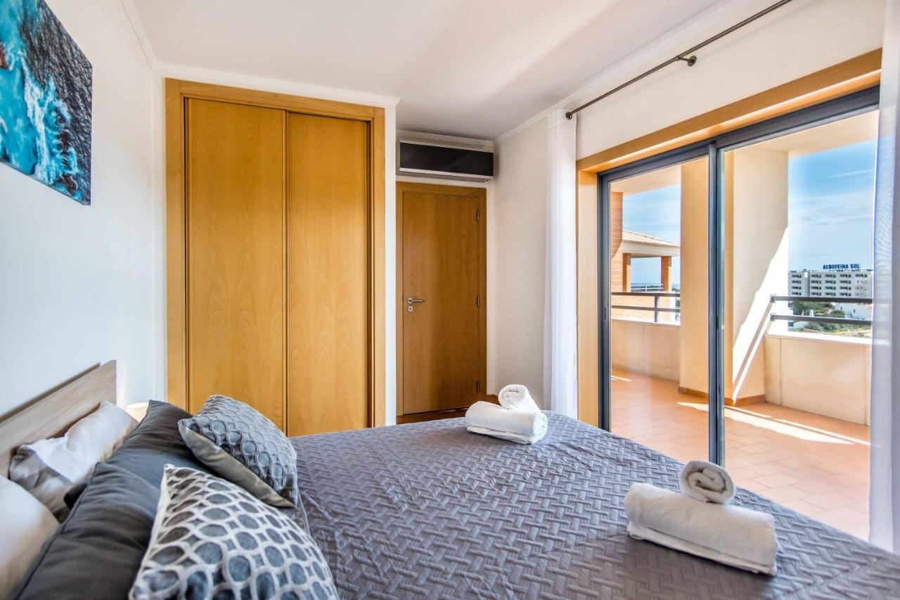 Apartamento Corcovada, Sunny And Bright T1 With Large Terrace, Albufeira Exterior foto